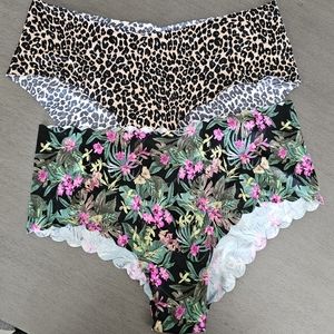 Victoria's Secret No Show Cheeky x 2